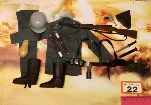 Vintage action man - action,